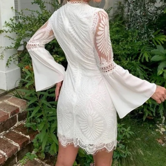 Luxe Turquoise Blue  Eyelash Lace Bell Sleeve Party Evening dress - Picture 5 of 8